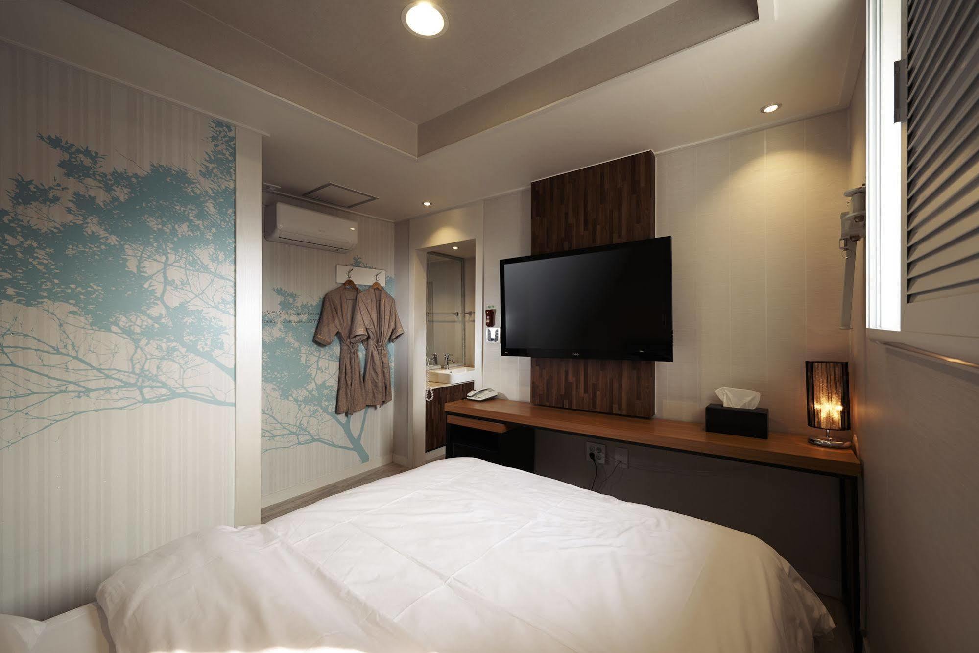 New Suwon Hotel Exterior foto